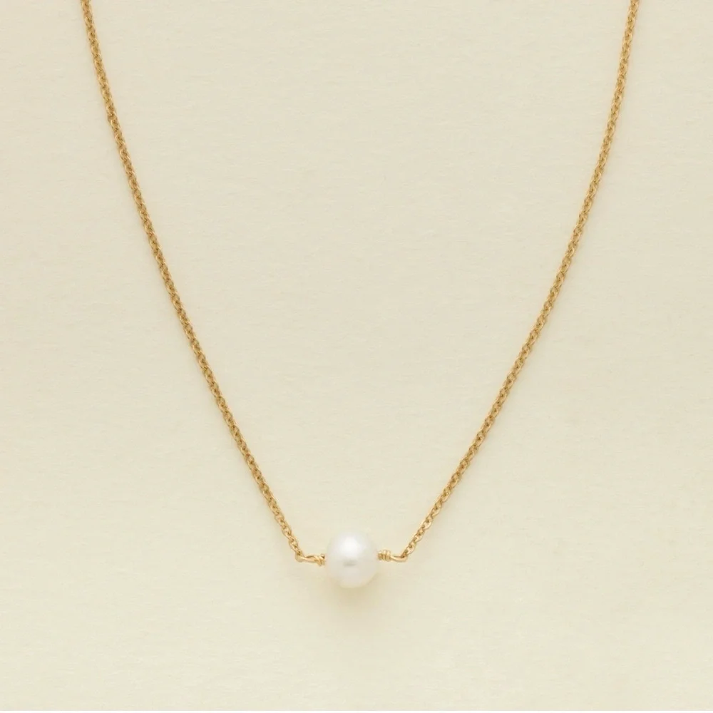 Gold Necklace with Pearl Accent - Picture 1 of 6